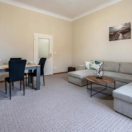 Apartment Bahnhofsnahes Altstadt-paradies