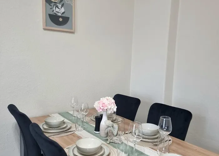 Bahnhofsnahes Altstadt-paradies Κότμπους